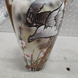 18" Royal Nippon Morimura Hand Painted Vase Birds Blossoms Moriage JapanRoyal Nippon / Morimura Brothers hand-painted vase,