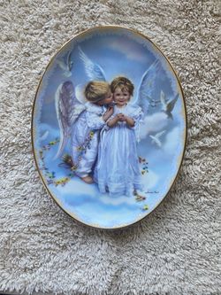 The Bradford Exchange Sandra Kuck Angel Kisses 8in Porcelain LE 18556A
