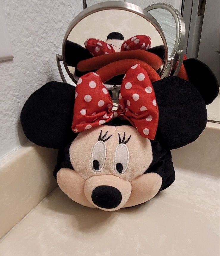 Disney Minnie Mouse Plush Purse