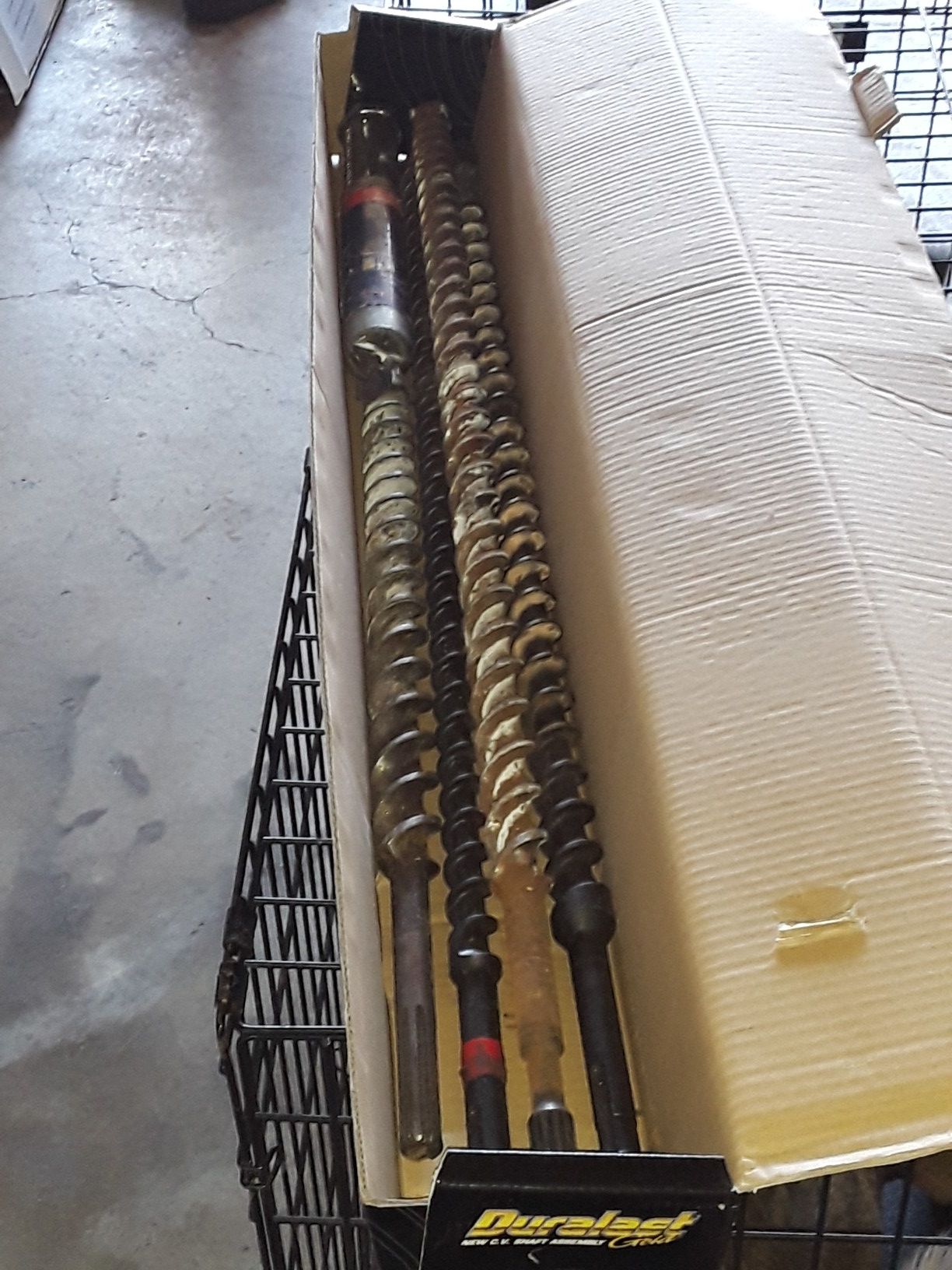 Comercial drill bits