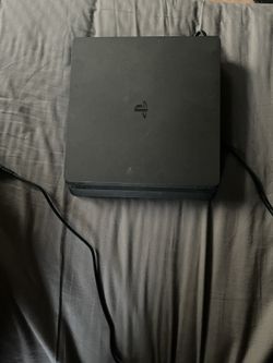 Ps4 With Game