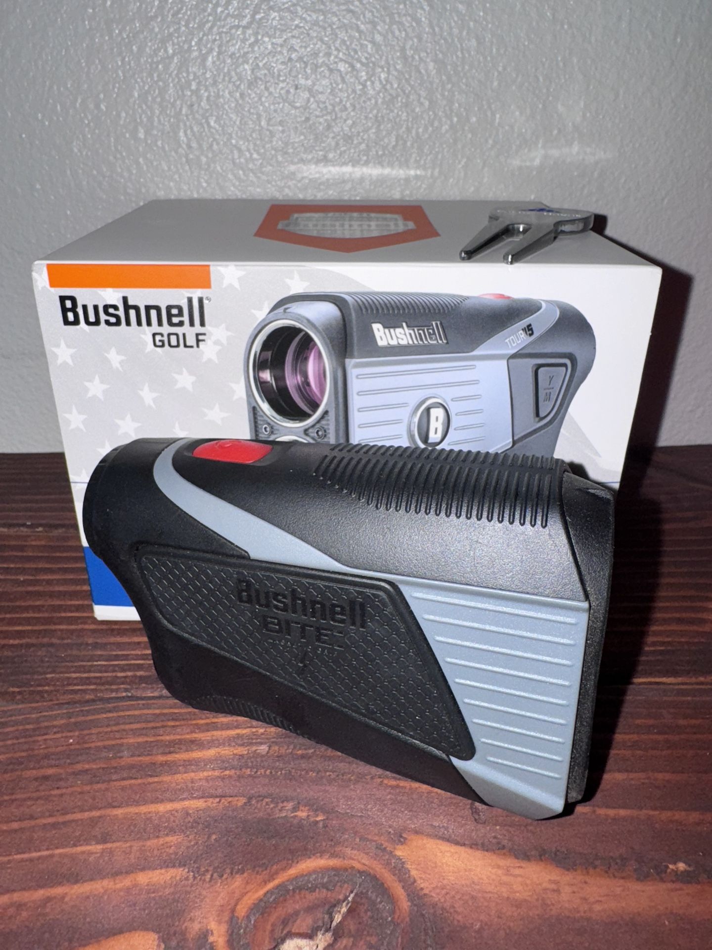 Bushnell Golf Tour V5 Patriot Pack Rangefinder, Black