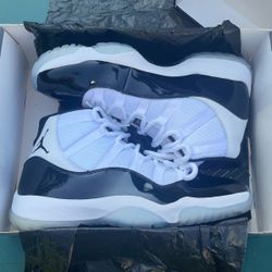 Air Jordan 11 Retro ‘Concord’ 2018 (Size 11)