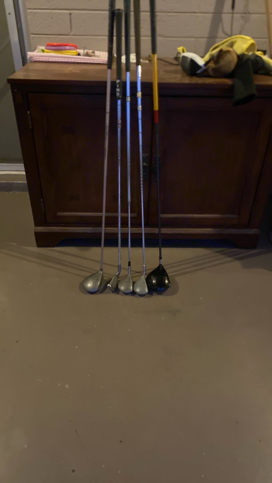 Golf Clubs( Ping 2 Iron, Taylor Made R7 driver, Northwestern And Henry Griffitts Retro 3 Woods, Mercury 11 Degree Wood)