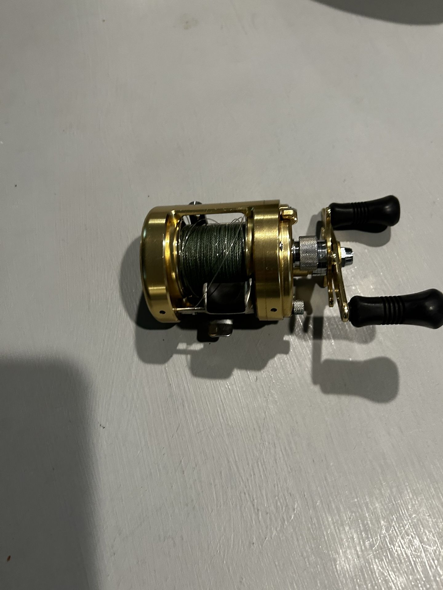 Shimano Calcutta 400te 9.5-10