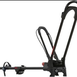 New Yakima Frontloader With Locks New. 