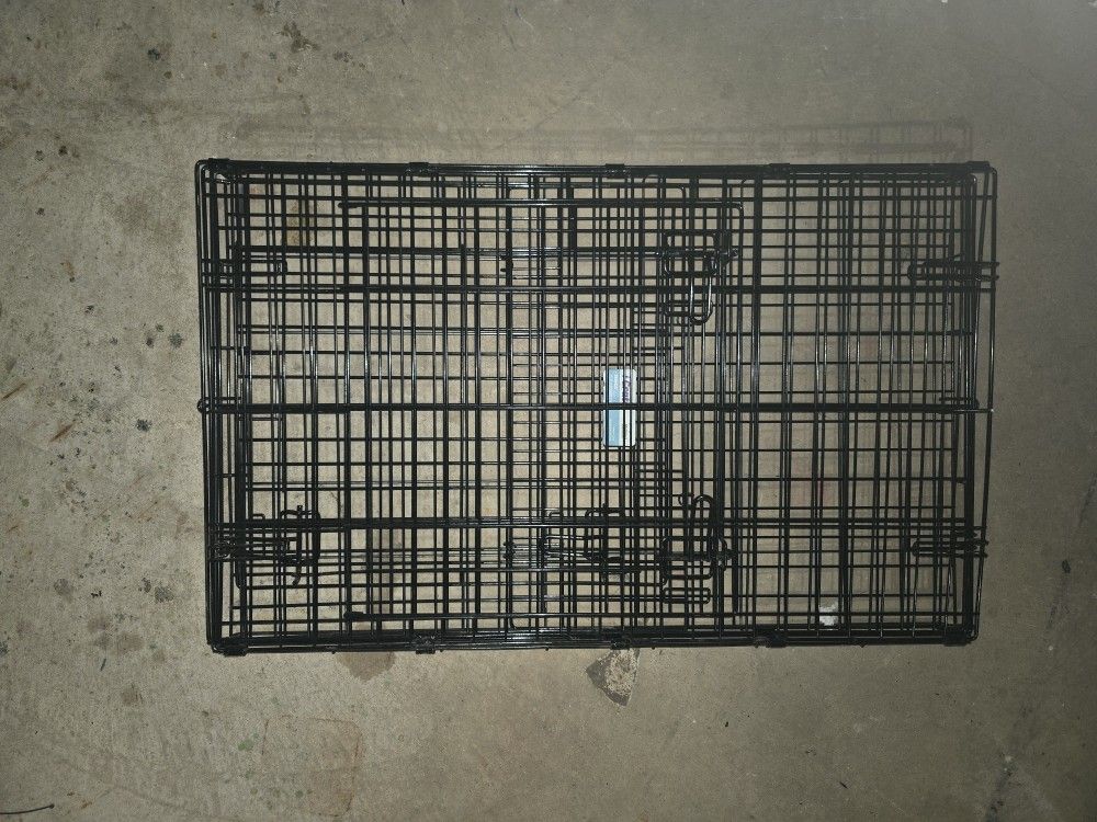 Medium size dog cage 