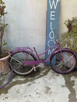 Huffy, Nel Lusso Classic Cruiser Bike with Perfect Fit Frame, Women's, Purple , 26 Inch