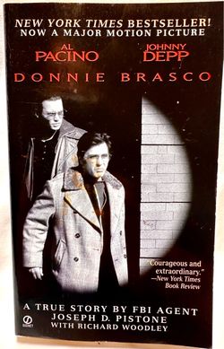 Joe Pistone Signed DONNIE BRASCO Paperback Book