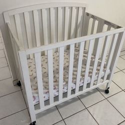 Free Baby Crib 