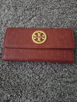 Torry  burch  wallet