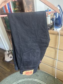 Men’s Black Levi’s 32 W 29 L 