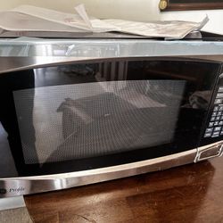 GE Profile Microwave Oven 