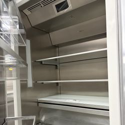 Thermador Built In 30” Panel Ready Bottom Freezer Fridge Freedom Collection