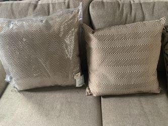 Decorative pillows