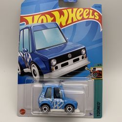 Hot Wheels Treasure Hunt Tooned Volkswagen Golf MK1