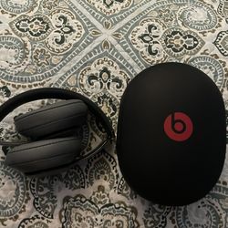 Beat Studios 3 Headphones 