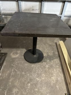 Metal Table  FREE