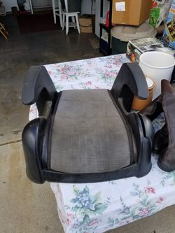 Child booster seat