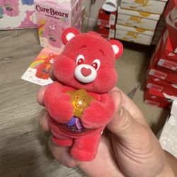 AUTHENTIC POP MART Care Bears Colorful Hugs Series Figure Always There Bear Red