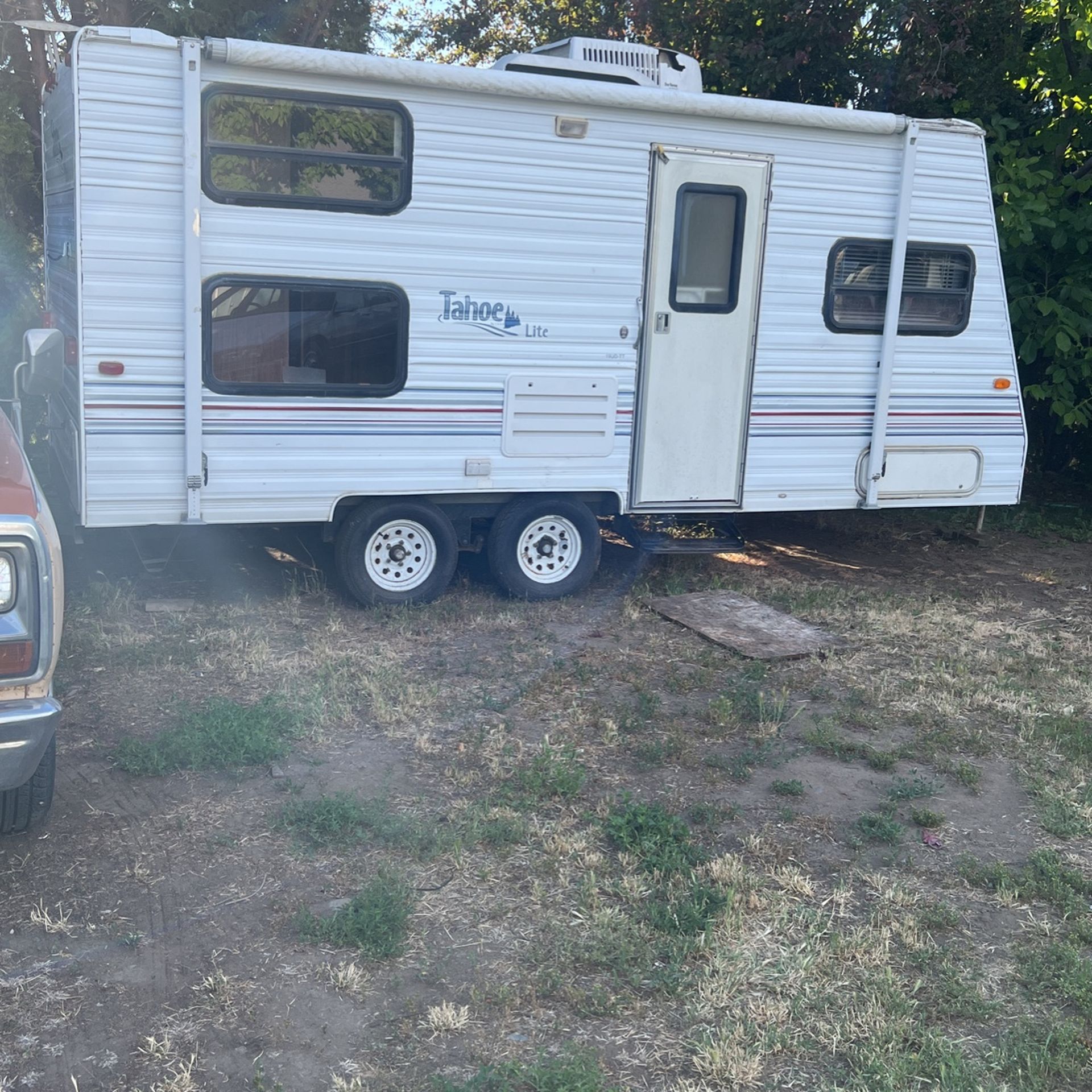 96 Ta hoe 19 Ft