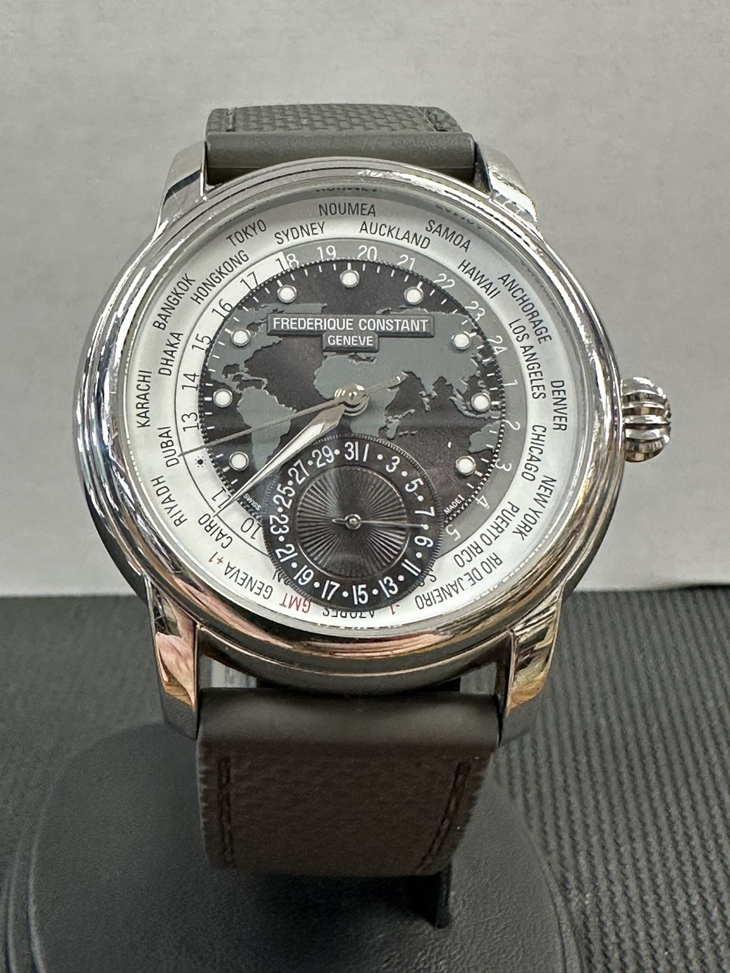 FRÉDÉRIQUE CONSTANT AUTOMATIC WATCH