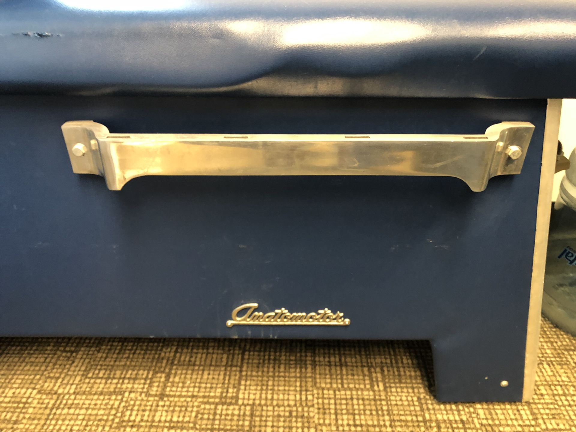 Old chiropractic roller table. for Sale in Lynnwood, WA OfferUp