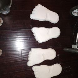 Stone Feets For Yards 