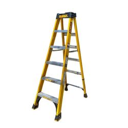 DEWALT 6 ft. Fiberglass Step ladder, Type IA