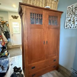 Wooden Amish Armoire