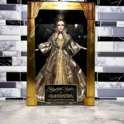 2000 Elizabeth Taylor as Cleopatra Barbie – 1st in Series #23595 NRFB 