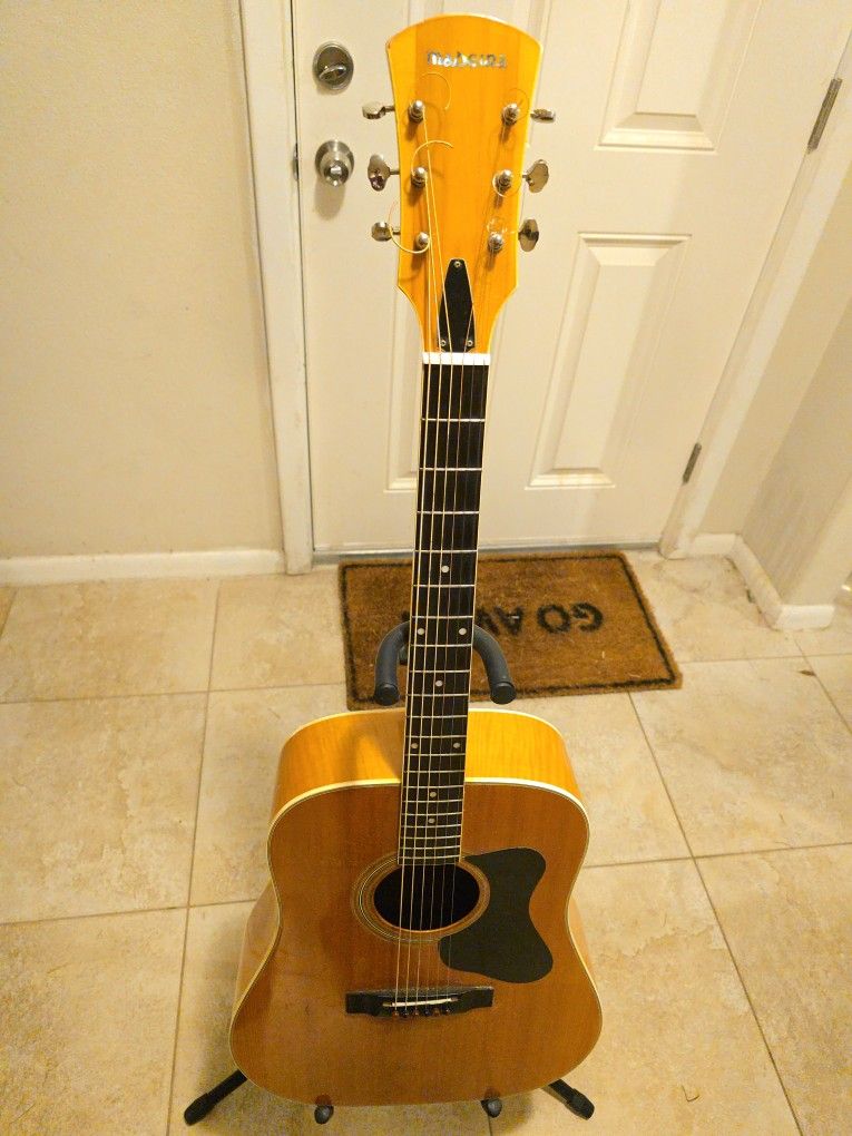 Vintage Madeira A-30M Acoustic Guitar, Spruce Top, Maple Body And Neck