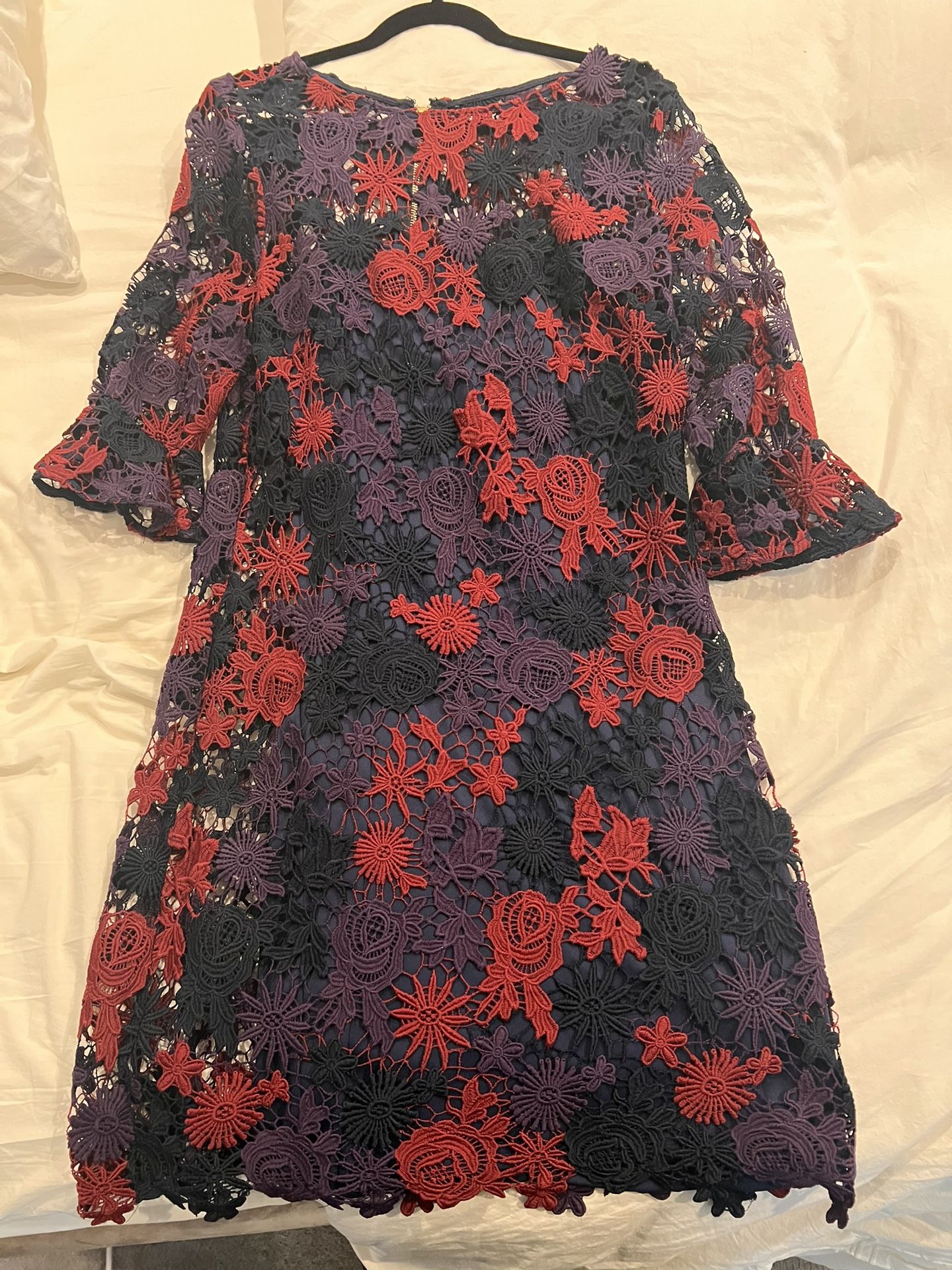Alexia Admor Lace XL Midi Dress