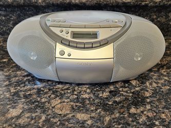 Sony CFD-S350 Portable CD, Cassette, and Radio Boombox w/Remote - Tested and Fully Functioning