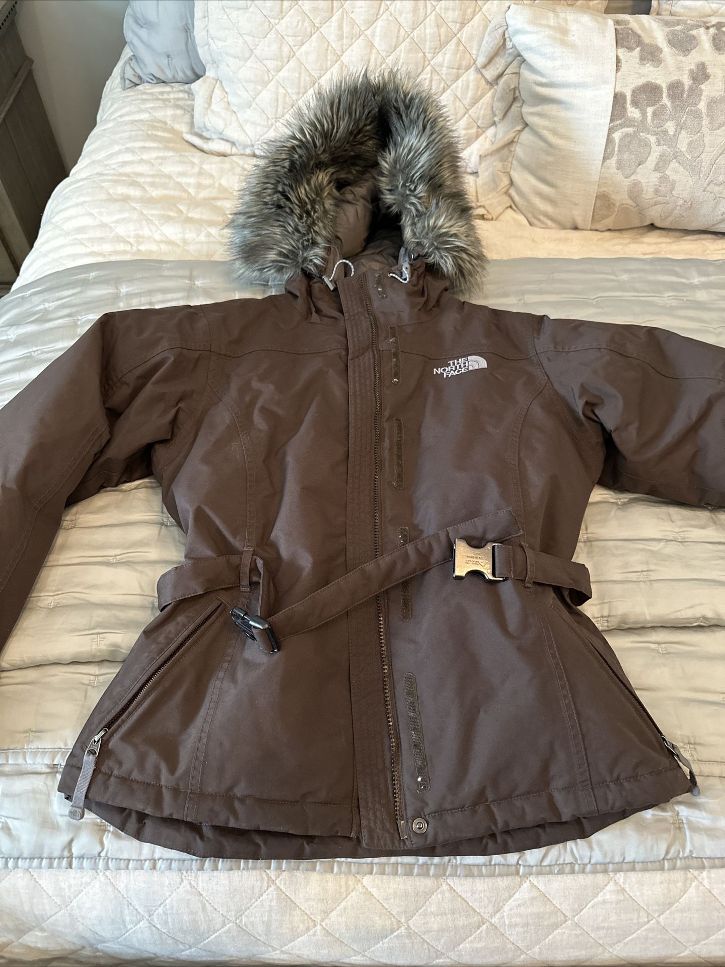 North Face Winter Parka 550 Goose Down Belted Jacket Brown Women's Fur Trim
