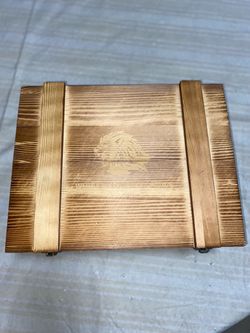 whiskey glass holier set