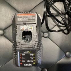 RYOBI CHARGER