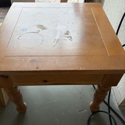 Broyhill Square End Table