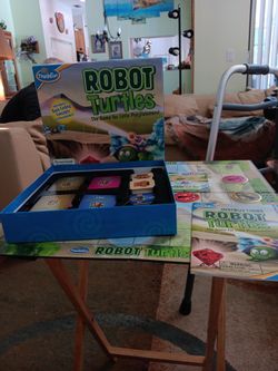 Robot TURTLES for Little Programmers