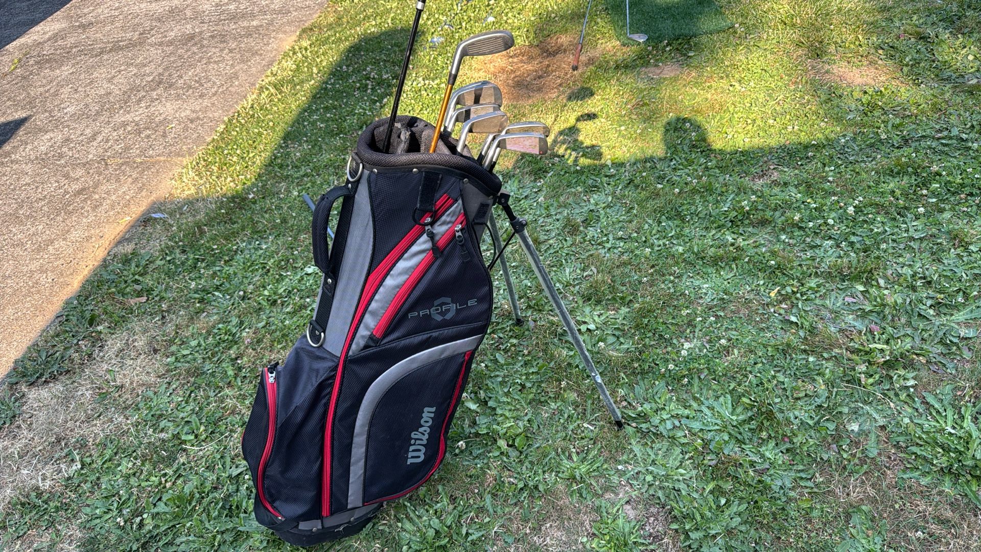 Mens Right Handed Golf Clubs XPC