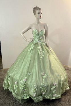 VESTIDOS DE QUINCEAÑERA NUEVOS 