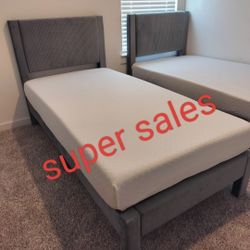 Twin Size Bed 