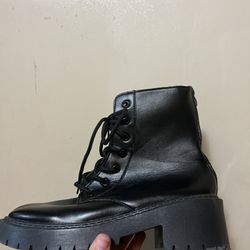 Black Boots