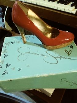 Jessica Simpson high heels