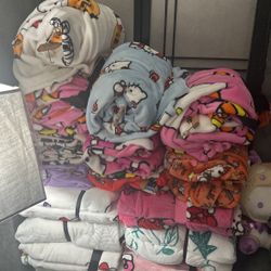 Hello Kitty Blankets 