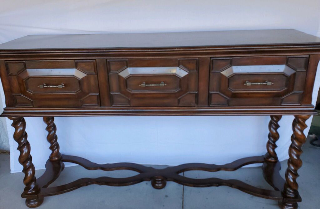 Buffet Table