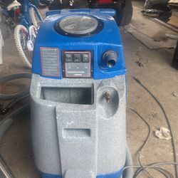 Carpet cleaner mall contractors, 2000 CS