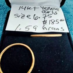 2 rings 14kt yellow gold bands