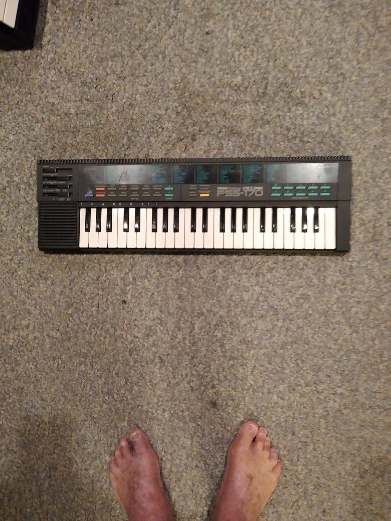 YAMAHA. PSS - 170