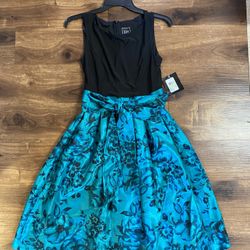 Brand new woman’s JH brand Black and Blue colored Dress Up For Sale  